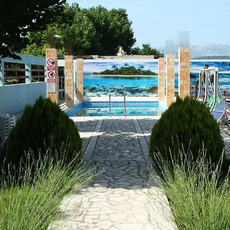 Bed & Breakfast Premijer 3*